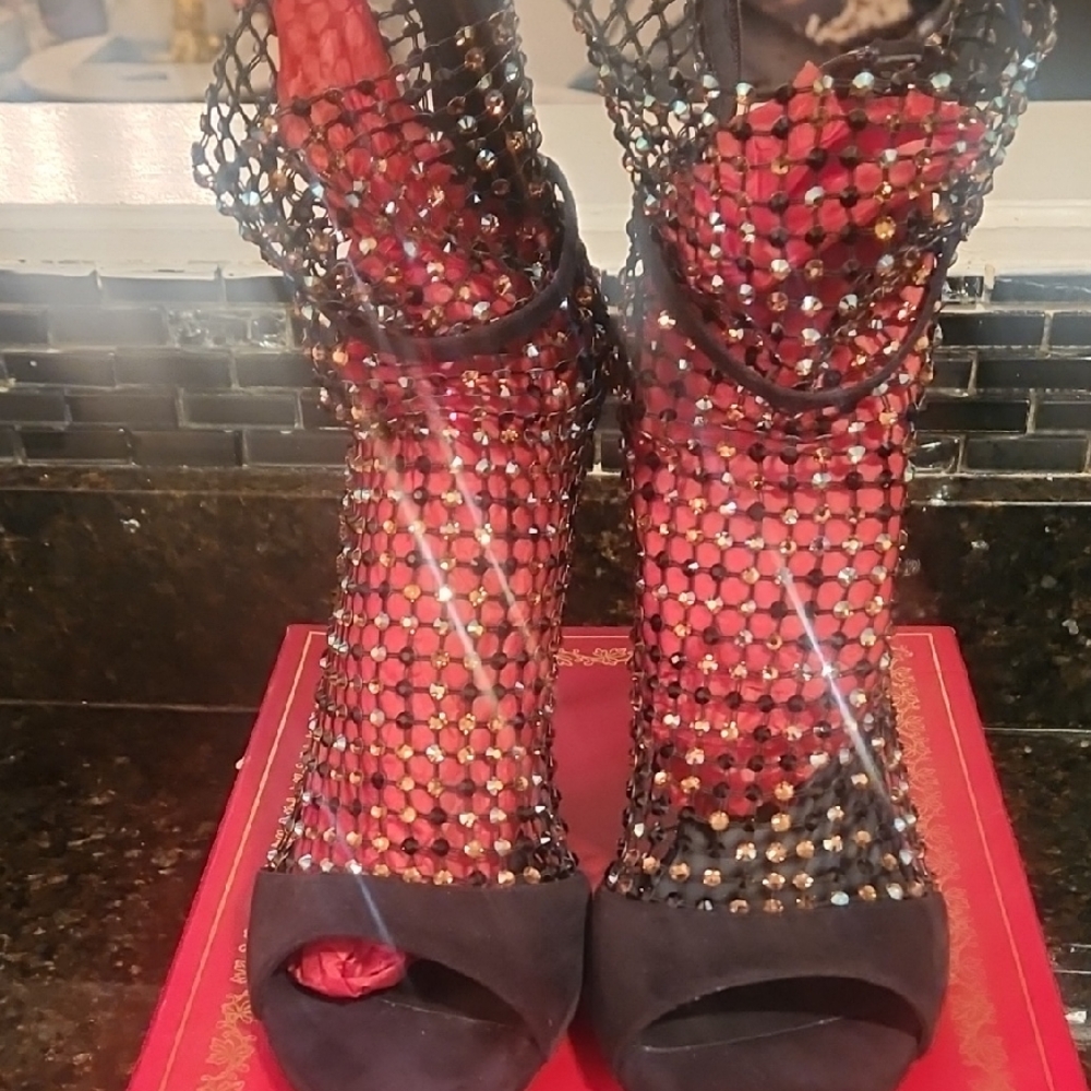 Rene Caovilla Black and Gold Mesh Heels